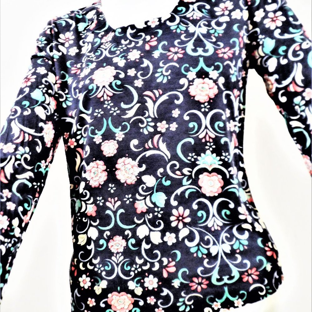 DESIGNERS NEW BLOUSE IN COTTON